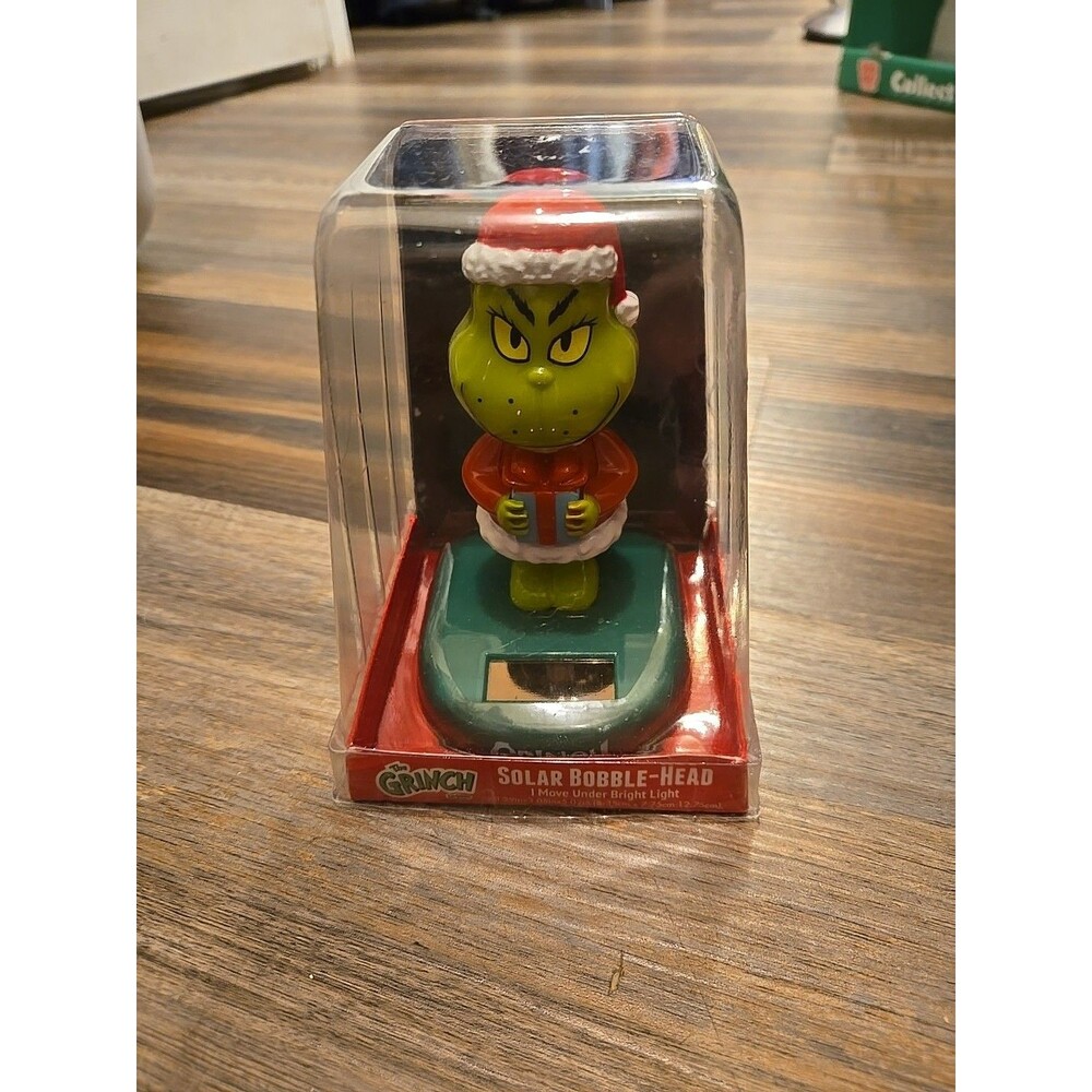 NEW GRINCH Solar Powered Bobble-Head